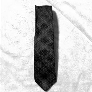 Slim tie